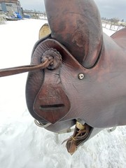 Used Simco 15.5″ slick seat Western roping saddle US made