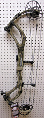 New 2026 PSE Sicario,70#,DL 24.5″-30″, RH, FDS Cam, 357fps-Carbon Bow-Bottomland