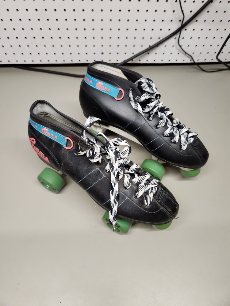Roller Derby Cobra Skates Size 10 (US) Black/Teal Vintage 340 Skates