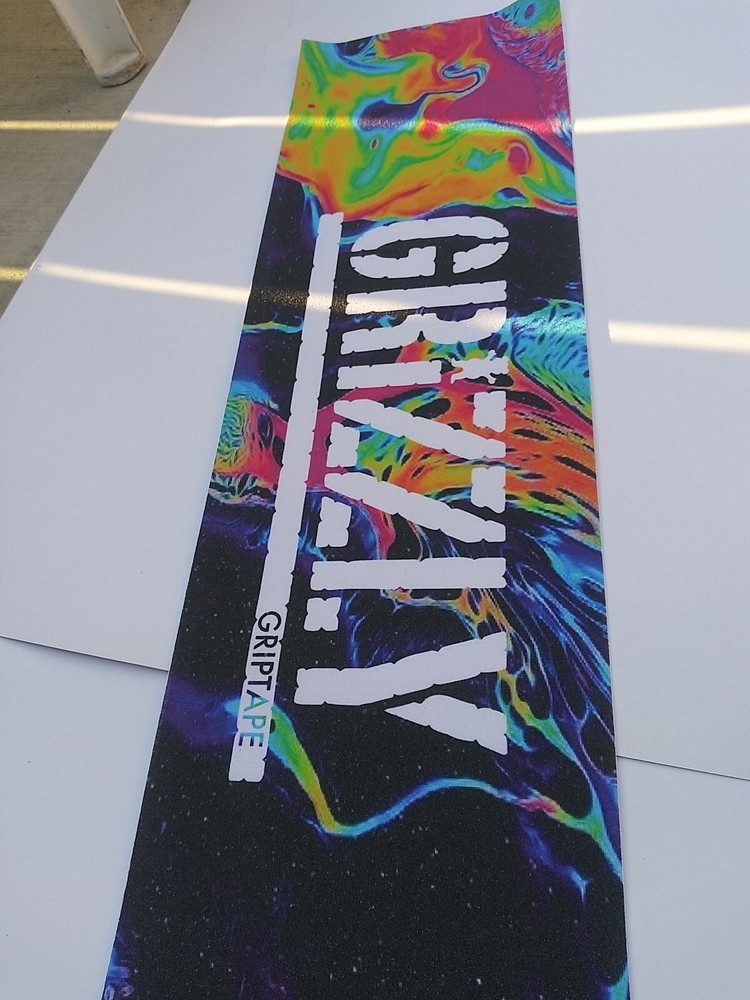 «Grizzly» graphic Skateboard Deck Grip Tape