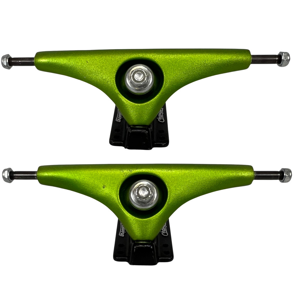 Gullwing Charger 10″ 50º Longboard Trucks Pair