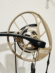 2025 New PSE Mach 30 Right Hand 70 Pound EC2 Black Bronze Carbon Hunting Bow