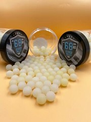 100 x Blue Night Vision Silicon Rubber Balls Paintballs 68 cal. Glow In The Dark