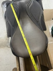 HDR 16.5 Henri de Rivel Galia Covered Close Contact Saddle