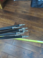 32-In Aluminum Arrows With Practice Tips Feathers And Nocks