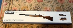 Diana Stormrider .22 Caliber 950 FPS Wood Stock Air Rifle Kit. New & Barrel Band