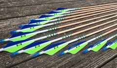 Premium wooden arrows for traditional archery 30-35# Douglas Fir