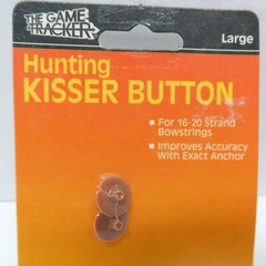 The Game Tracker Hunting Large KISSER BUTTON For 16-20 Strand Bowstrings New