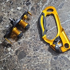 ASCENTREE G2 Right Hand Aluminum Rope Ascender D Shape MPN G2
