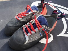 New Evolv Oracle climbing shoes US 11.5 (rev 2)