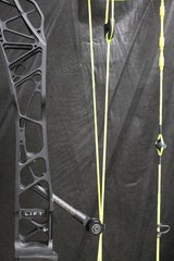 Mathews Lift 29.5 – Black – 55# – 25″ – Flo Yellow Strings – 3/16″ Total Peep