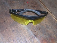 DAISY BB GUN RED RYDER, SAFETY, Shooters GLASSES