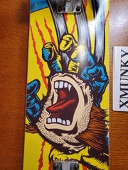 SANTA CRUZ X MARVEL «WOLVERINE SCREAMING HAND» SKATEBOARD
