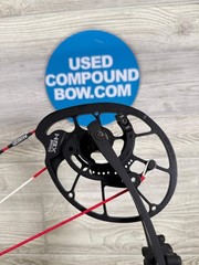 Hoyt VTM 31 Right Hand Black 60-70lbs 28″