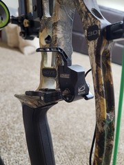 80# Hoyt Alpha X 30 fully loaded realtree riser wilderness limbs