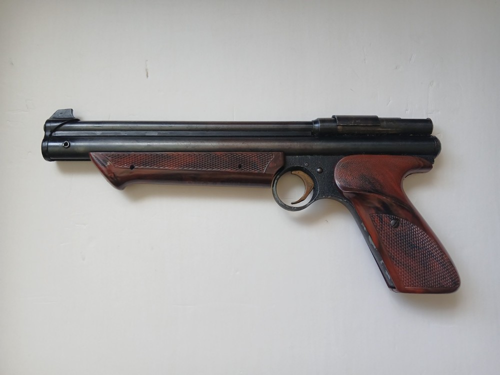 VINTAGE CROSMAN MEDALIST II MODEL 1300 .22 CAL PELLET PISTOL PARTS OR PROJECT