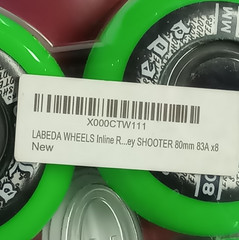 Labeda Shooter Inline Roller Hockey Wheels GREEN 80mm 83A Indoor Outdoor 8 Pack