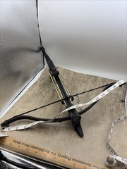 80lbs Self Cocking Hunting Pistol Crossbow No Arrows Black Metal Gold Body Cobra
