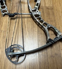 Hoyt Maxxis 31 RH 60-70# 28-30” XTR Cam no.3 Fuse Sight Grip New GAS Strings