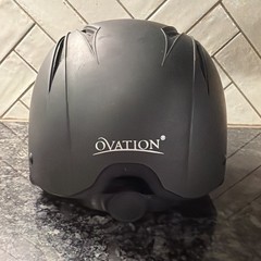 Ovation Black Equestrian Riding Helmet M/L 57-61 Adjustable Horseback Safety