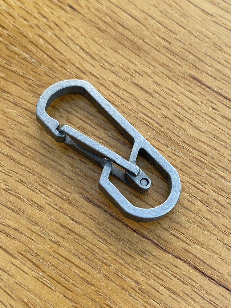 Titanium Carabiner Clip, EDC Keychain, Key Ring, Silver/Grey, 2.55in/65mm Length