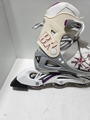 Bladerunner Phaser Adjustable Inline Skates Youth 5-8 White With Stars Manual