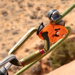 Swiss Tech 30KN Climbing Carabiners, 2 pack, Auto Locking, Lightweight, 7075 Alu