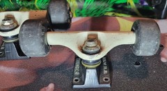 PAIR OF CHRIS COLE THUNDER SKATEBOARD TRUCKS White And Black