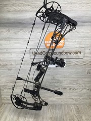 Used Mathews Lift X 29.5 Right Hand Bottomlands riser/Black limbs 28.5/65# LOADE