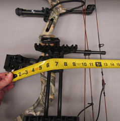 Bear Vast Compound Bow 20-30″ Draw Length 70lbs w/ sight, quiver + more