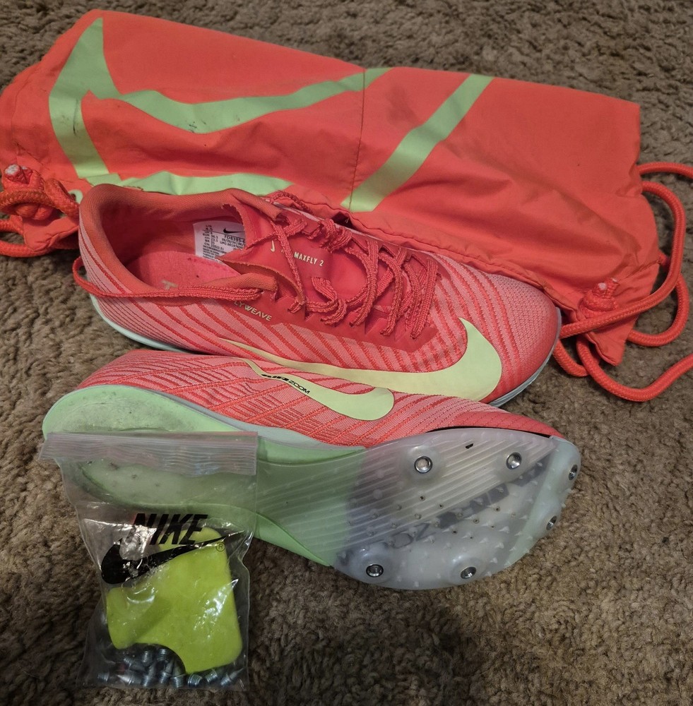Nike Womens Track Shoes ~ Size 4-1/2
