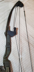 Vintage Bear Whitetail Hunter Green Camo Compound Bow 65# 30″ Draw Right Handed