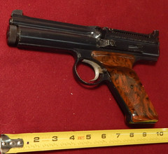 2 Nice Crosman 2nd Variant Models 600 .22 Caliber Air Pistol Work Great!