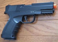 High Quality Metal Body and Magazine Airsoft Spring Pistol Shoot hard 240 FPS