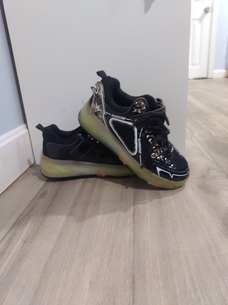 🔥Amazon Wheeles Roller Shoes Only Have Back Wheels.Size 38 .🔥