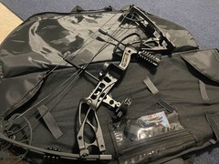 FULL Compound Bow Archery Set with Case, Arrows, Quiver, Rangefinder, more