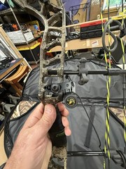 Blackout/Bear Intrigue Xt4 Left Hand Compound Bow