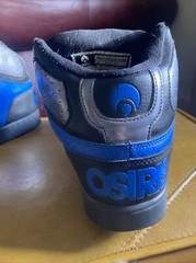 RARE OSIRIS BRONX NYC 83 BIG TONGUE PATENT LEATHER SKATE SHOES SZ 10 BARELY WORN