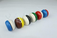 Wooden Toy Yo-Yo Blue-Yellow 5x3cm NEW Wooden Patience Game