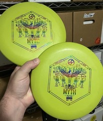 USED! Old Stock Infinite Discs P@!R of D-Blend Myth @175 Green Innova Disc Golf