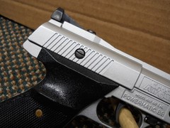 Crosman 1600 Co2 Air Pistol & Browning Buckmark URX Air Pistol