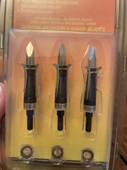 The Game Tracker SilverTip 3-Blade Expandable Broadhead 85/100gr 1 1/2in 1247