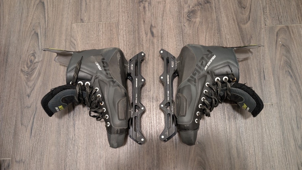 Hockey Roller Blades Size 8 US M