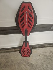 Razor RipStik Caster Board Red/Black Classic Waveboard 33’’.
