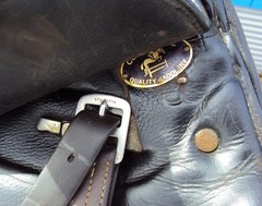 COLLEGIATE Dressage Saddle – 17″ Seat – GREAT! FREE Stirrups, Leathers, Girth