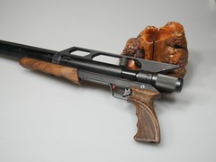 CUSTOM MADE WALNUT GRIPS & FOREARM GRIP RIGHT HAND AIR FORCE TALON P, SS, CONDOR