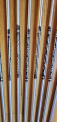 Easton FMJ 6mm 320 Spine Black/White Vanes 12 pack
