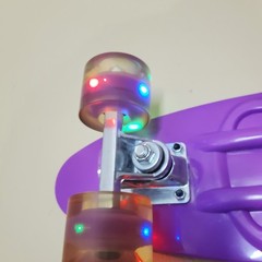 BELEEV Skateboard Mini Cruiser With Light-Up LED Wheels