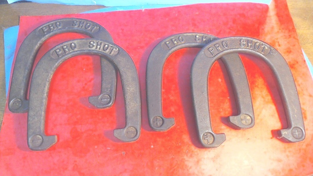 Vintage–PRO-SHOT- Brand -2 sets–+ & _-STEEL HORSESHOES- – 2.52 POUNDS each