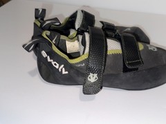 Evolv Defy Climbing Shoes Men 10.5 Black Grey Comfortable Durable Climbing